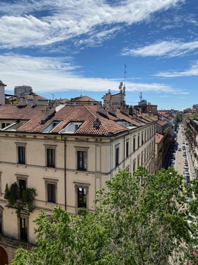 Sant'Ambrogio With Charme Apartment Milan Bagian luar foto