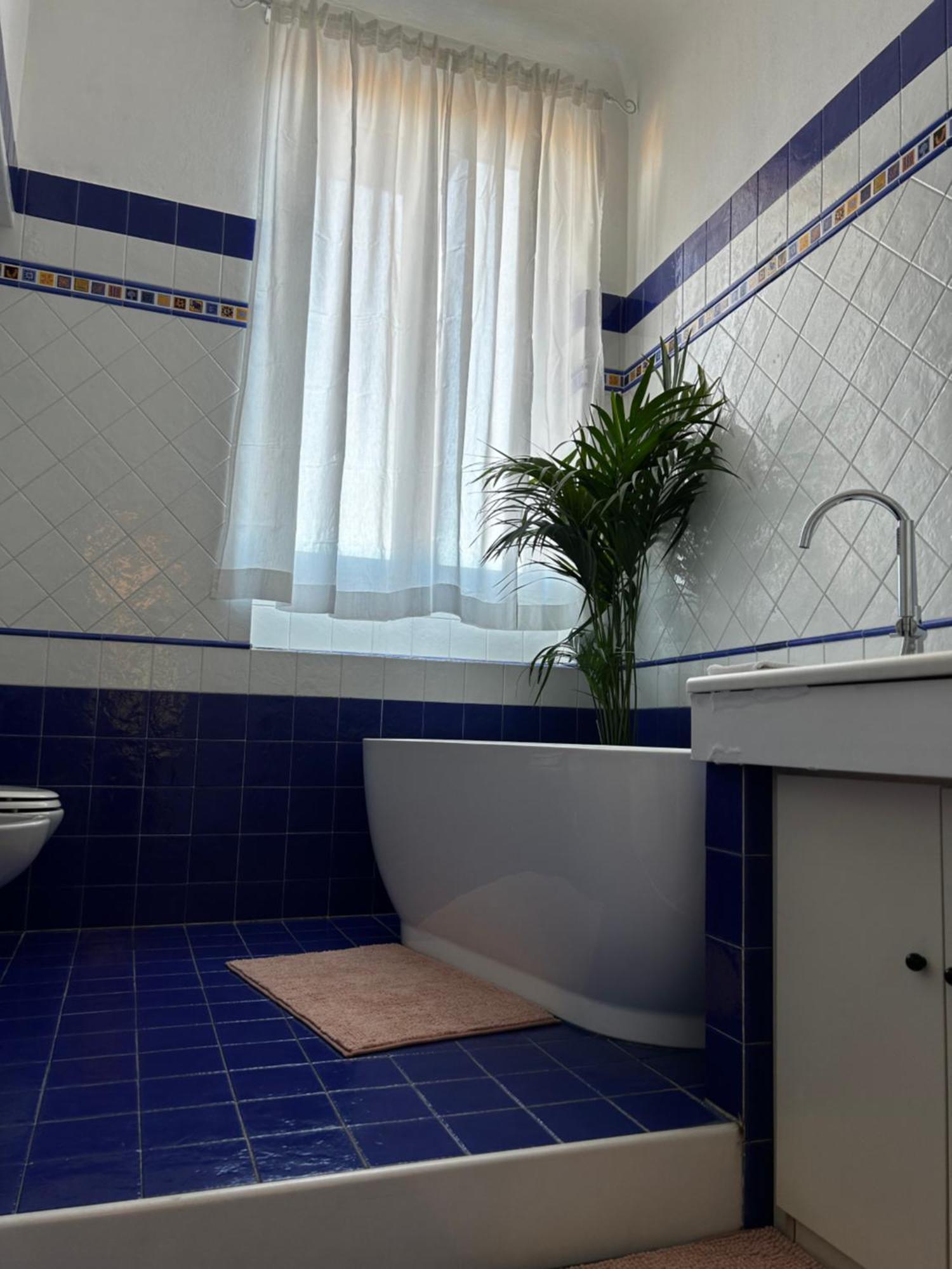 Sant'Ambrogio With Charme Apartment Milan Bagian luar foto