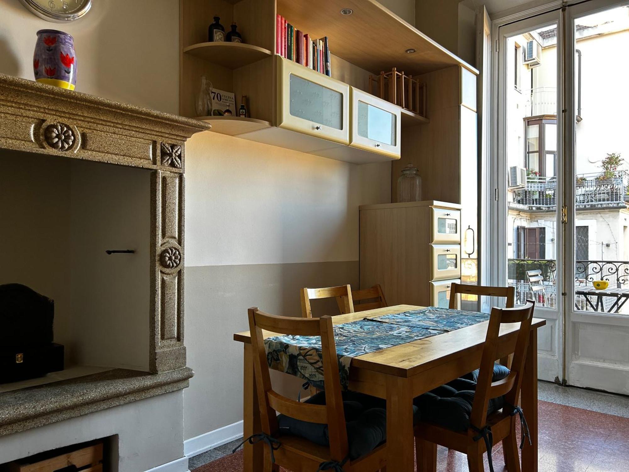 Sant'Ambrogio With Charme Apartment Milan Bagian luar foto